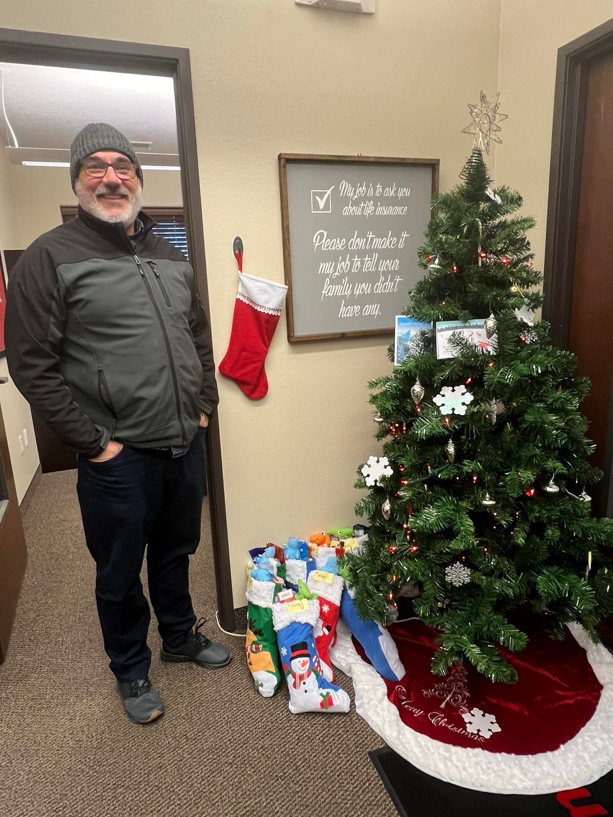 Allona's Angels volunteers and gifts